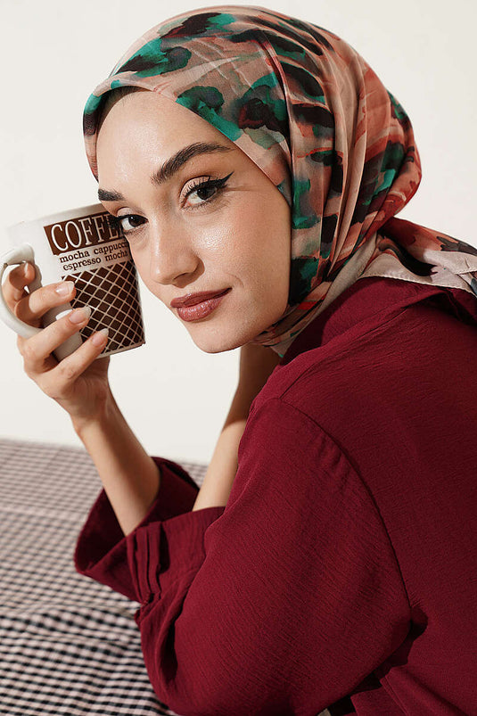 وشاح بيج بنقوش فرشاة