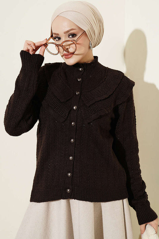 Chaqueta De Punto Con Cuello Ruffle Y Botones En Marrón