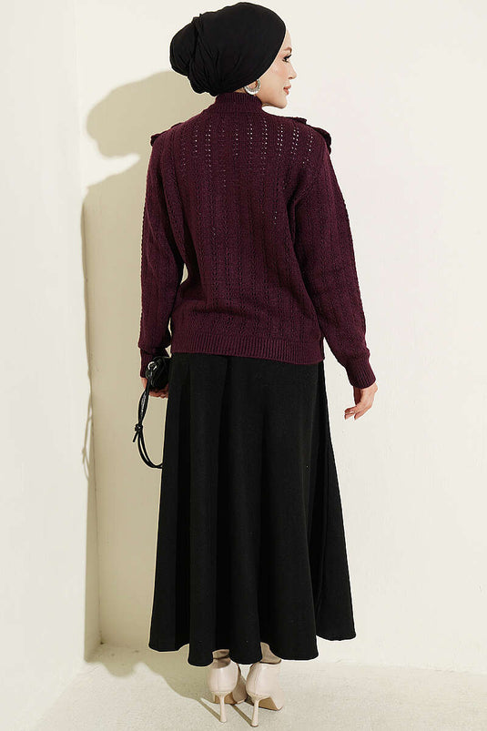 Mauve Strickjacke Mit Rüschenkragen Und Knöpfen