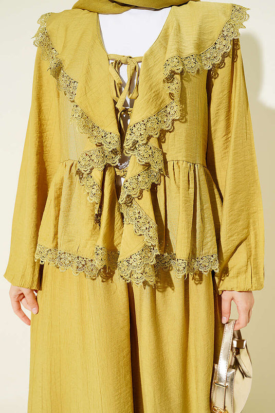 Ensemble deux pièces à cordon avec dentelle volantée, vert olive