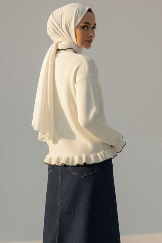 Cardigan boutonné en maille à volants et perles écru