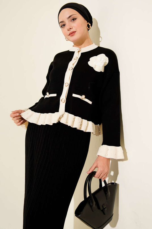 تنورة مزينة باللؤلؤ ومكشكش، طقم من قطعتين محبوكتين، أسود