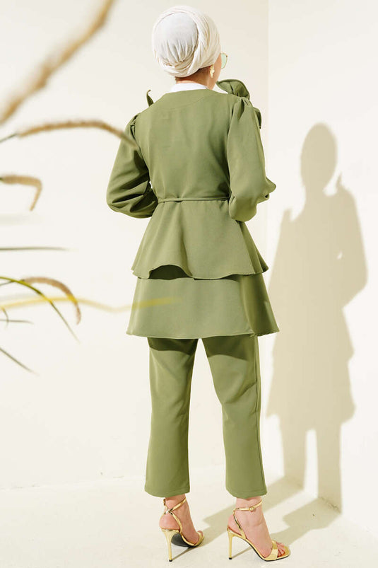 Ensemble tunique à volants avec ceinture en corde kaki