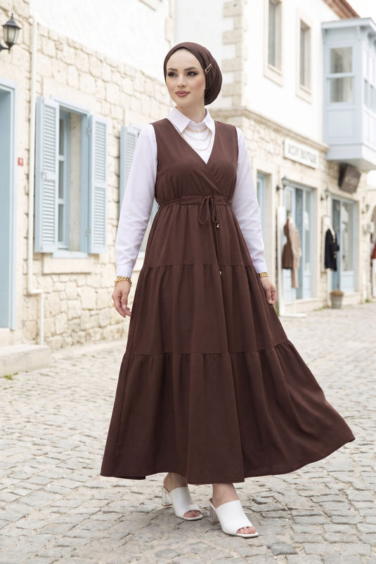 Robe Modeste en Scuba à Volants Couleur Café