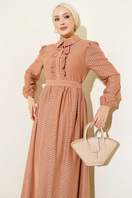 Fırfırlı Zigzag Desenli Elbise Camel