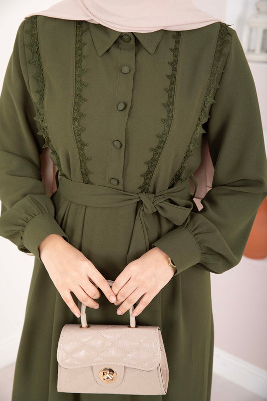 Robe Modeste à Ceinture avec Détail en Fils Kaki