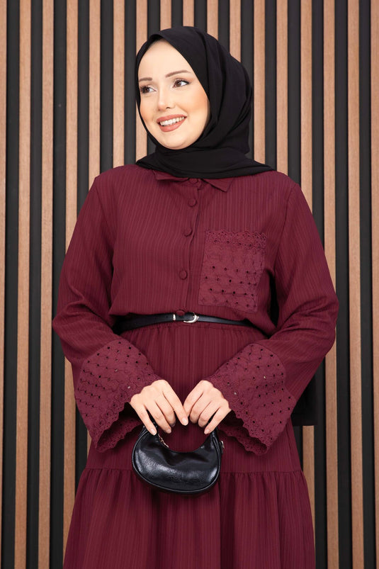 Ensemble deux pièces chemise à manches fendues et jupe bordeaux