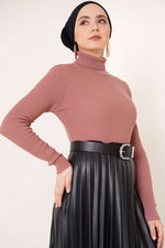 Pull En Maille Côtelée À Col Roulé Rose