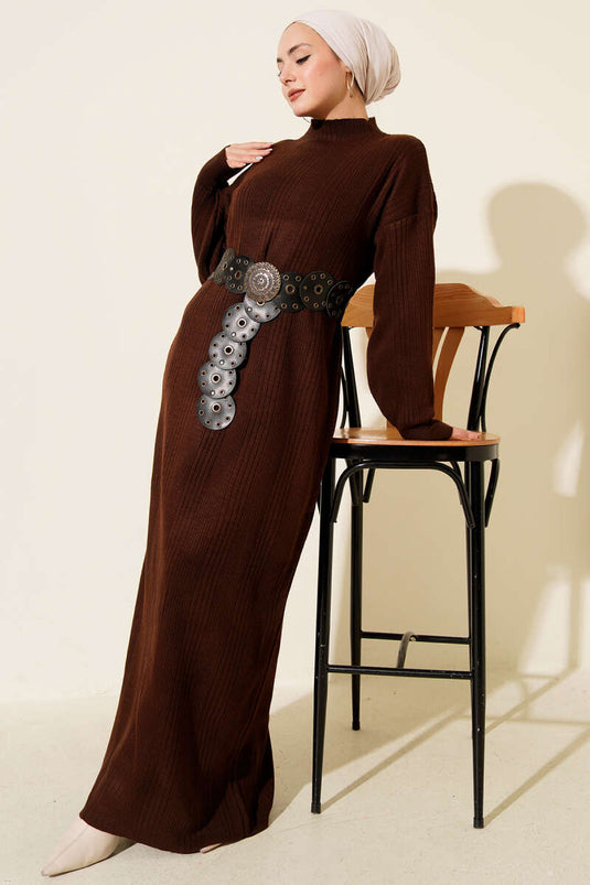 Robe basique en maille côtelée marron