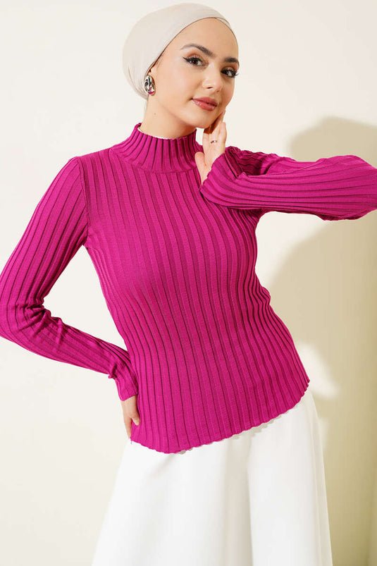 Gerippter, dehnbarer Strickpullover Magenta