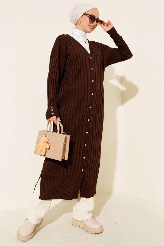 كارديجان مخملي ممشط باللون البني