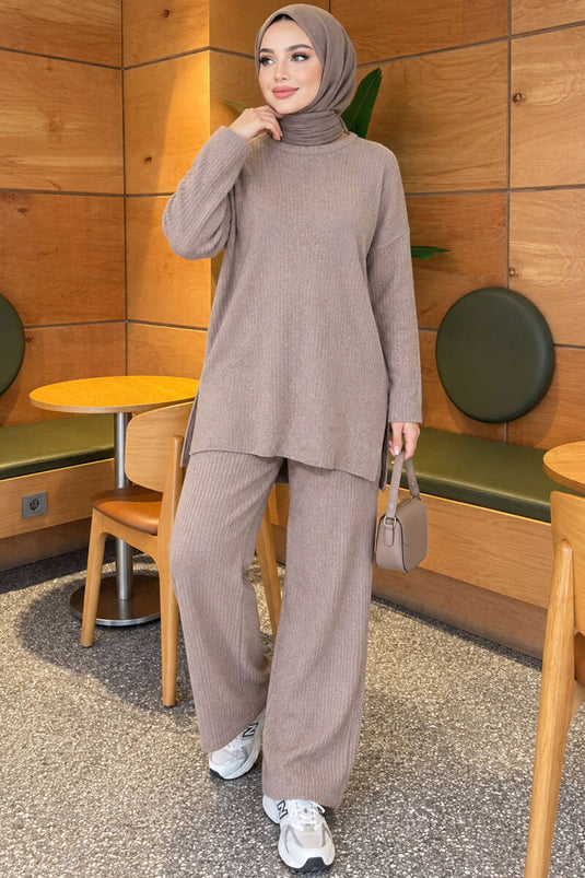 Ensemble En Maille Côtelée À Fente Couleur Mink