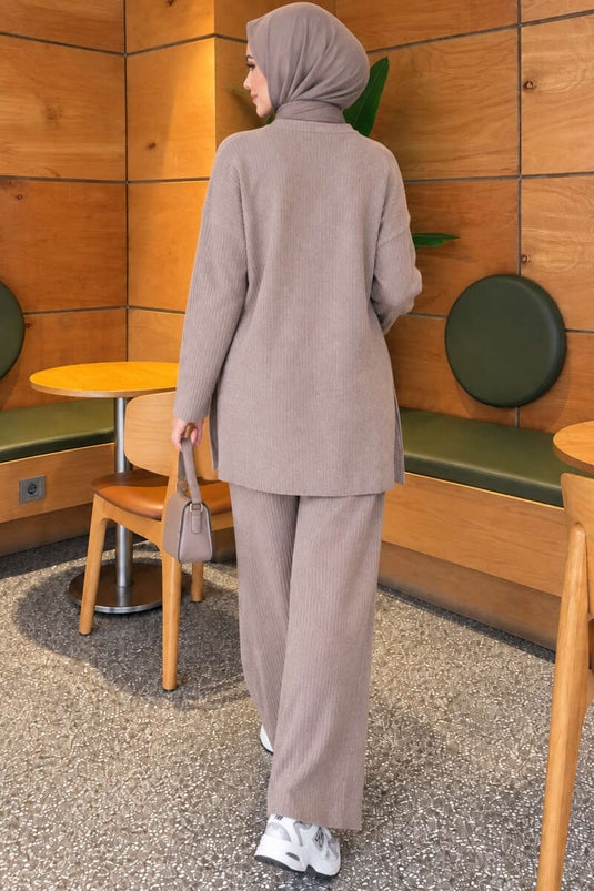Ensemble En Maille Côtelée À Fente Couleur Mink
