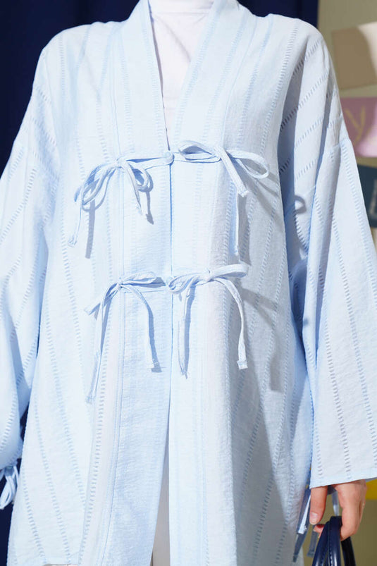 Fiyonk Detaylı Düğmeli Kimono Mavi