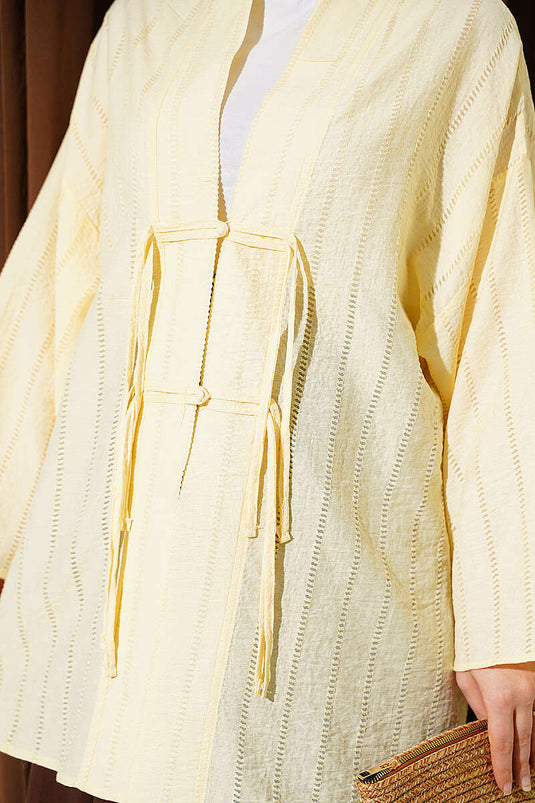 Kimono Giallo Abbottonato Da Annodare