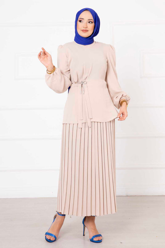 Ensemble hijab deux pièces avec jupe et nœud détaillés, couleur crème