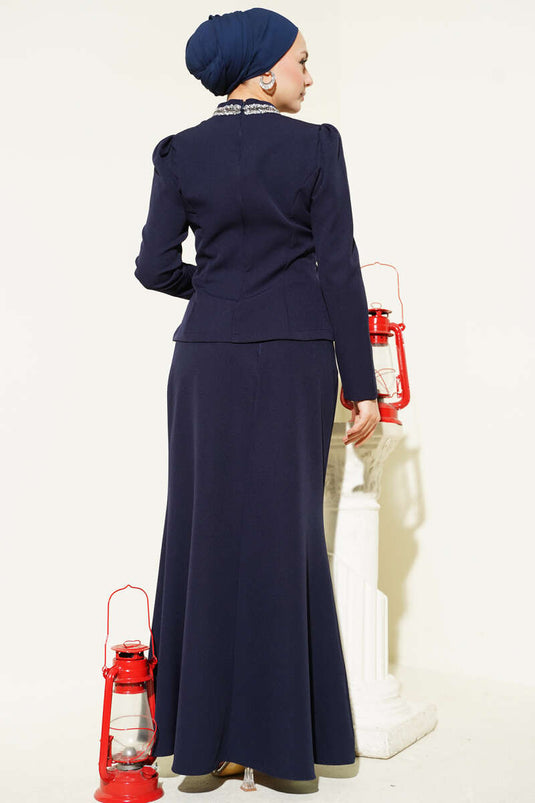 Ensemble deux pièces avec jupe ornée de pierres Fiyonk bleu marine