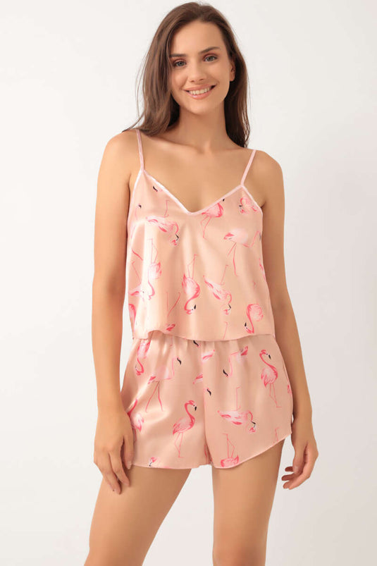 طقم بيجامة ساتان بنقشة طائر الفلامنجو مع حمالات، لون سلمون