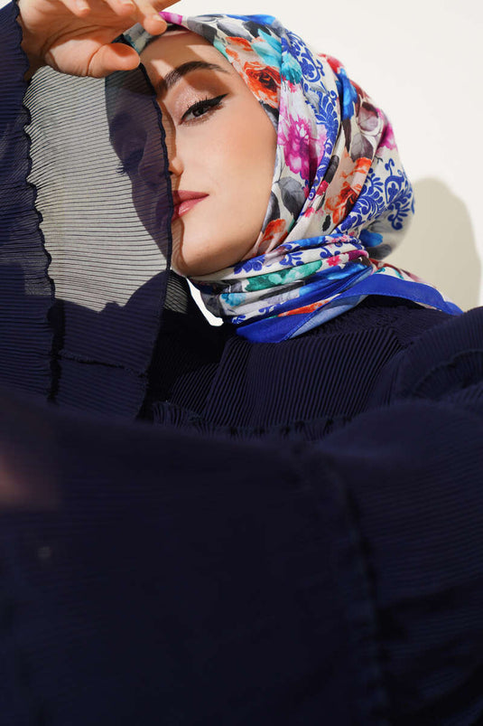 Flowers Pattern Scarf Saks