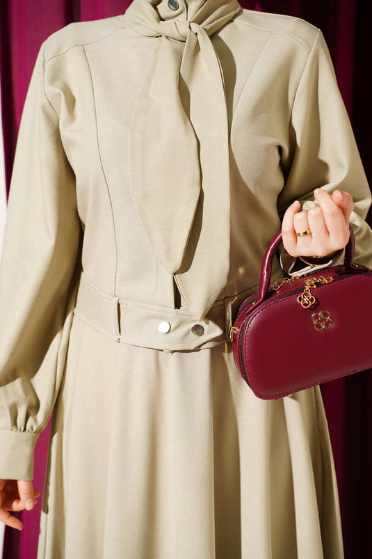 Zweiteiliges Set mit Fular-Detail, Beige