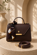 Sac À Main Et Épaule Avec Détails Foulard En Café Au Lait