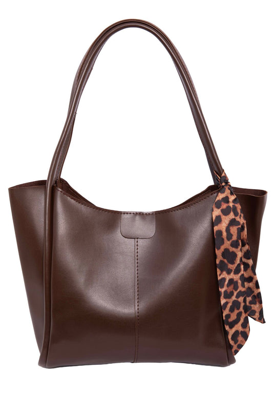 Schultertasche mit Fular-Detail -24