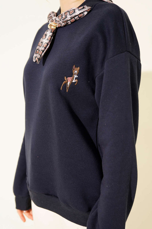 Sweat-shirt bleu marine avec broderie cerf et écharpe assortie