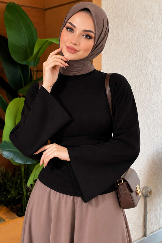 Blusa Nera Con Maniche Ampie E Ruché