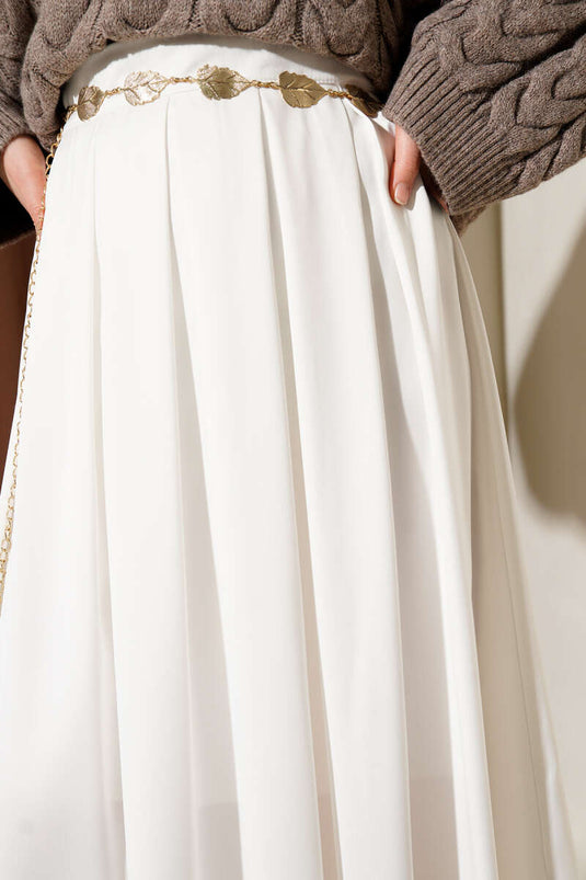 Jupe en satin blanche à larges plis