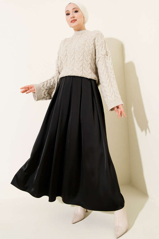 Weit gefältelter Satinsrock Schwarz