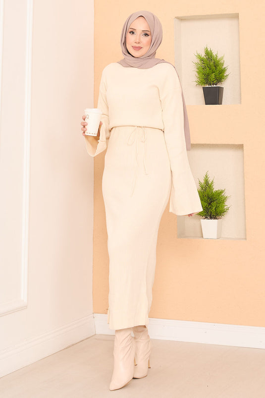 Robe en maille hijab côtelée à manches larges écru