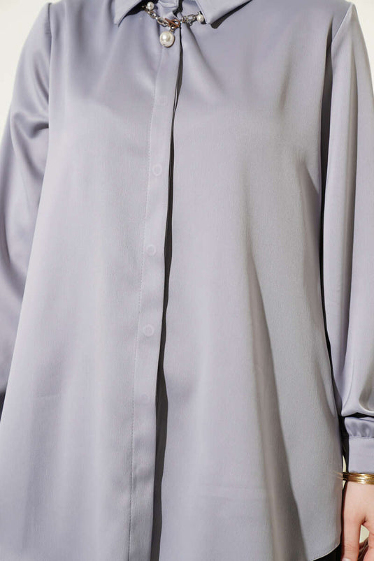 Chemise basique en satin à boutons cachés gris ardoise