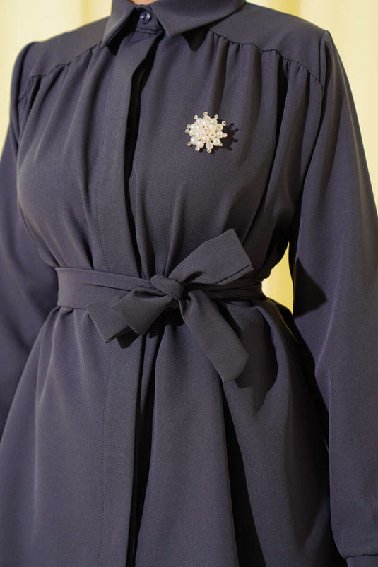 Costume croisé ceinturé à boutons cachés couleur fumée