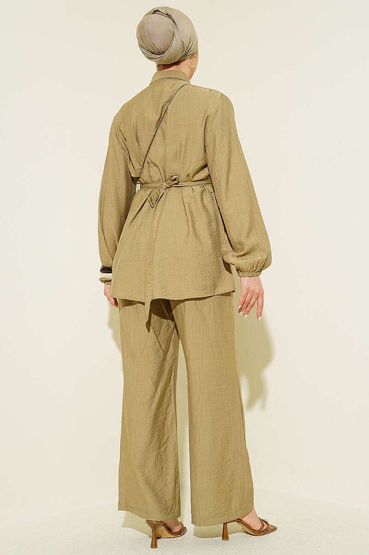 Ensemble tunique à ceinture avec boutons cachés, vert sauge