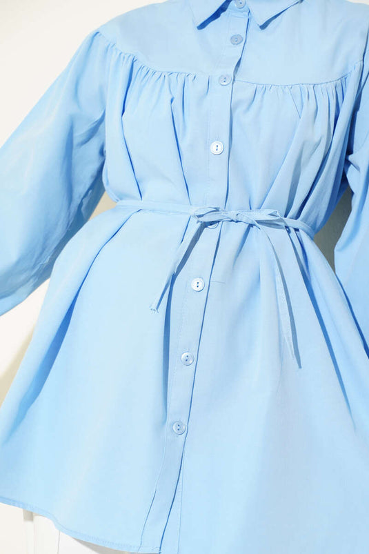 Chemise plissée poitrine bleue