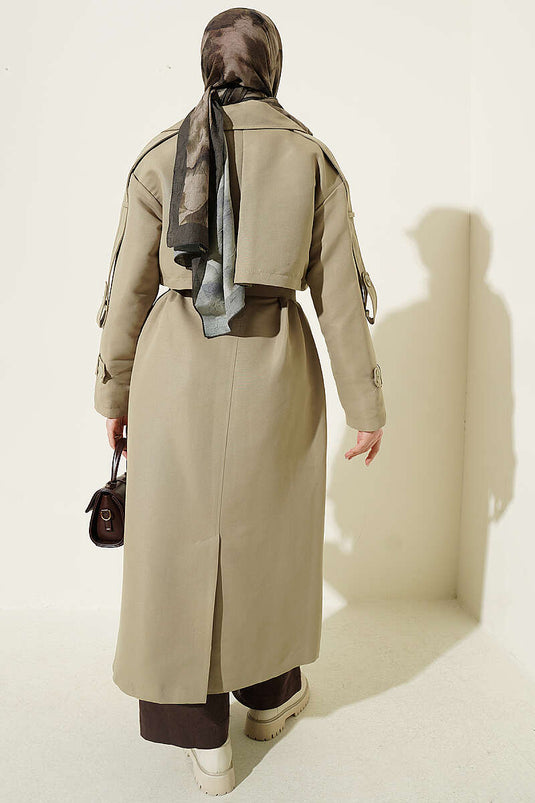Langer Trenchcoat Mit Brustcape Und Gürtel In Salbeigrün