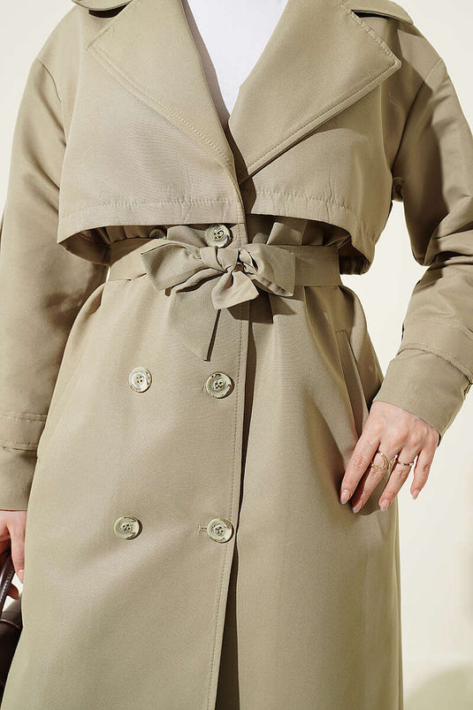 Langer Trenchcoat Mit Brustcape Und Gürtel In Salbeigrün