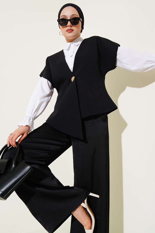 Gilet basique noir à boutons dorés