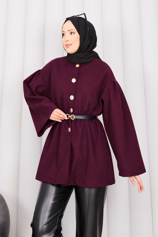 Cape en cachemire bordeaux à taille plissée et boutons dorés