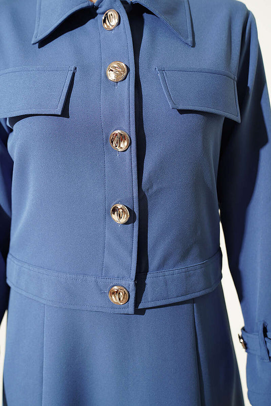 Ensemble robe salopette avec veste à boutons dorés Indigo