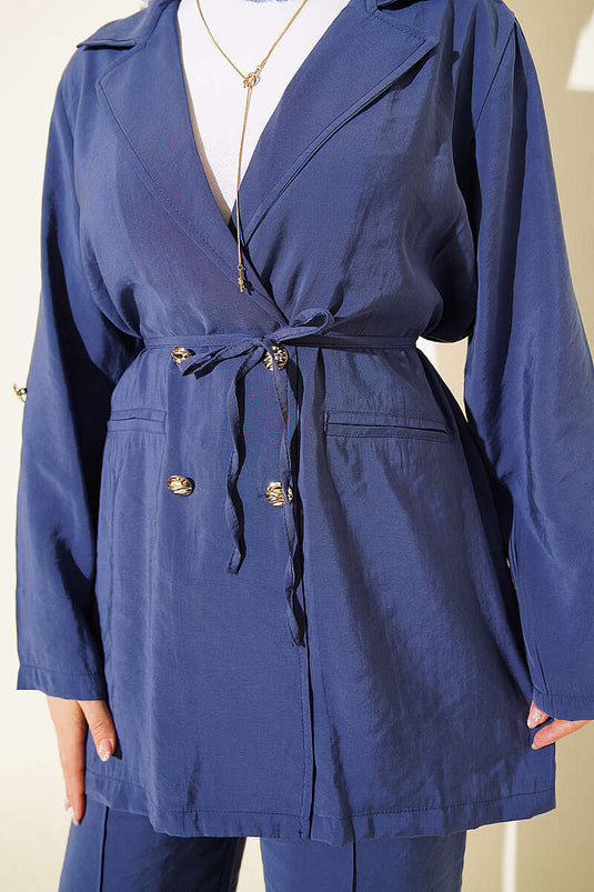 Ensemble en modal indigo à col croisé avec boutons dorés