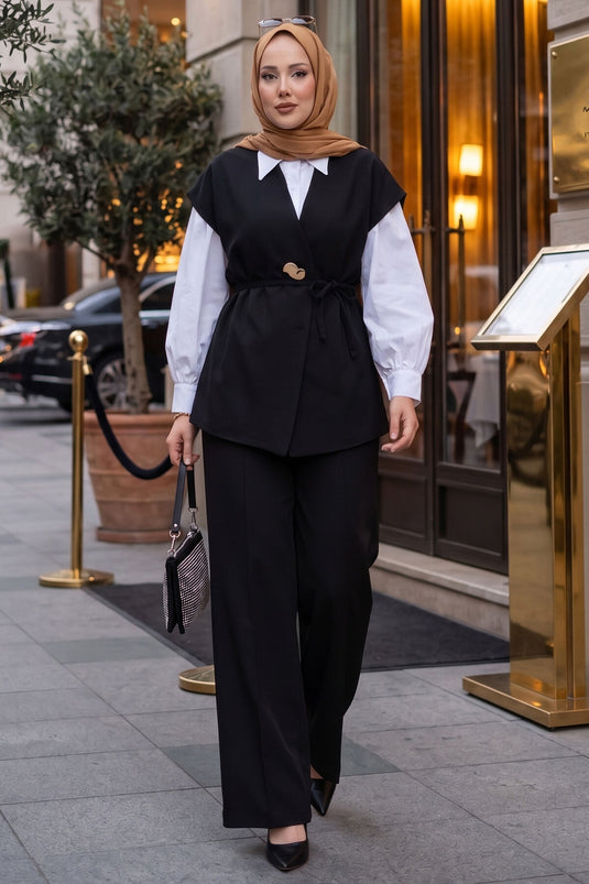Ensemble pantalon et gilet ceinturé à boutons dorés noir