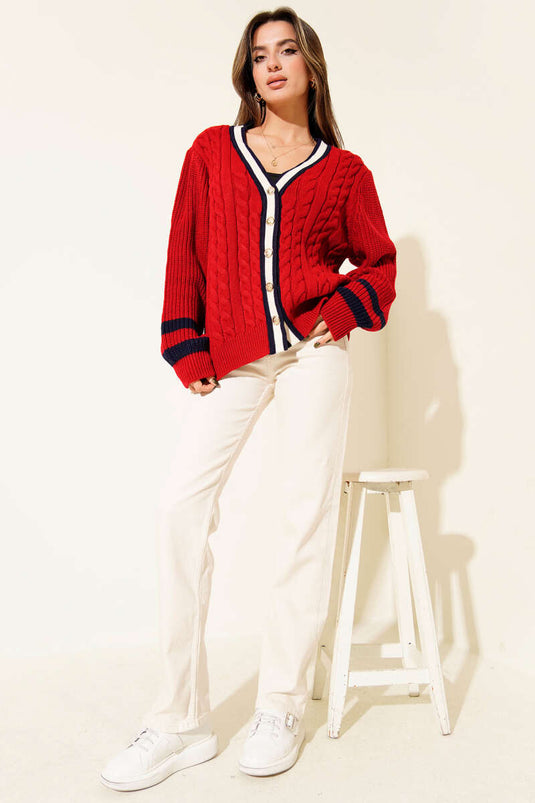 كارديجان محبوك مخطط باللون الأحمر مع أزرار ذهبية