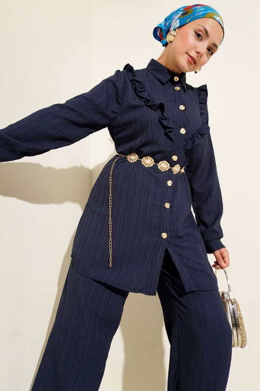 Ensemble deux pièces à volants en V et boutons dorés, bleu marine