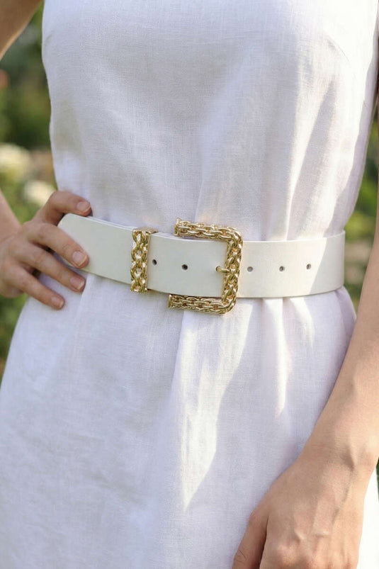 Ceinture blanche à boucle tressée or