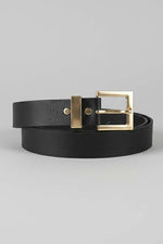 Ceinture classique noire à boucle dorée