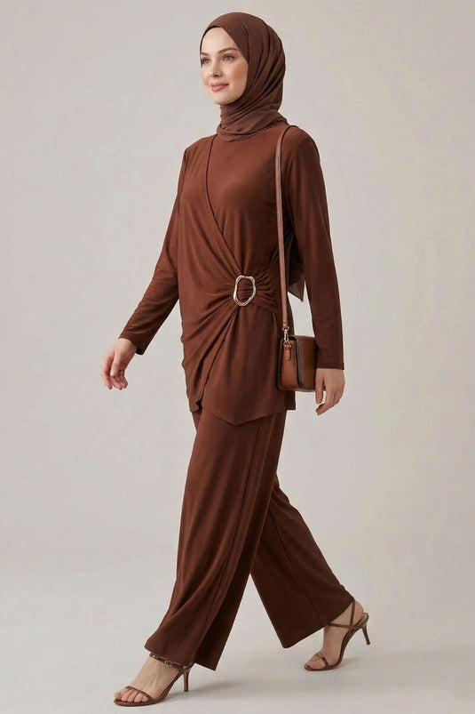 Ensemble double Sandy avec boucle dorée, couleur café