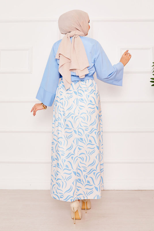 Chemise ceinturée et tailleur jupe à manches larges bleu bébé