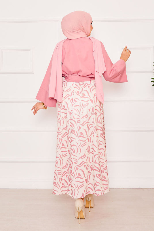 Chemise ceinturée et tailleur jupe à manches larges Poudre