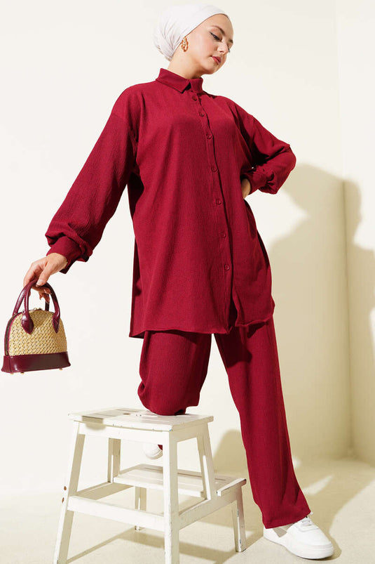 Costume deux pièces bordeaux à col chemise